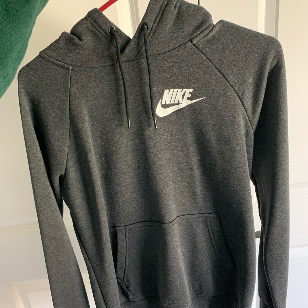 nike hoodie